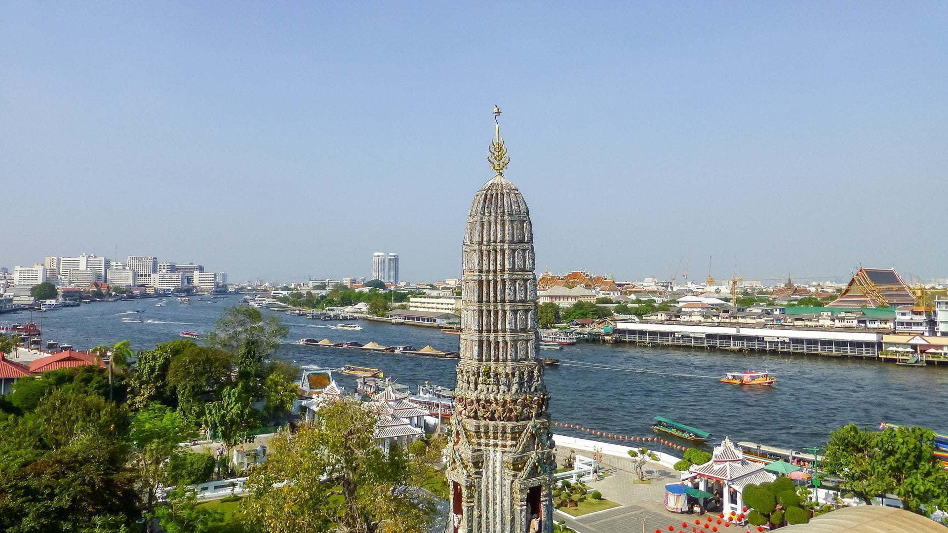 Scenic view over Chao Phraya River in Bangkok